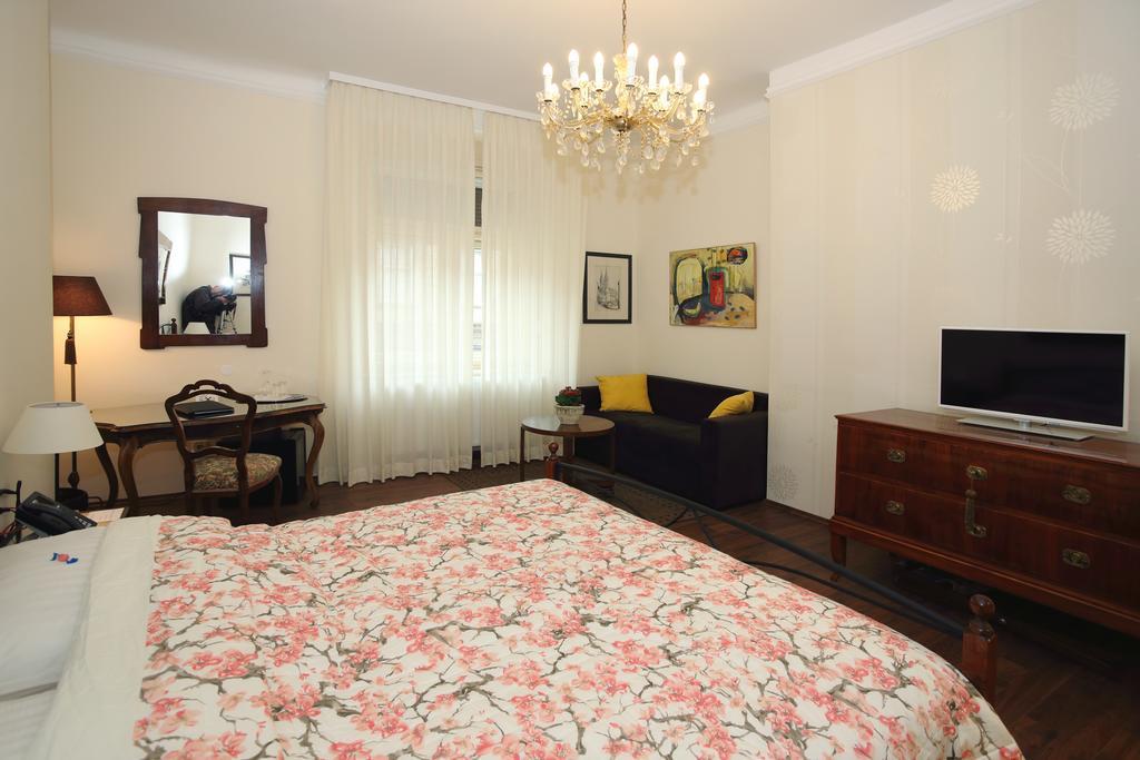 B&B Fotic Ζάγκρεμπ Δωμάτιο φωτογραφία